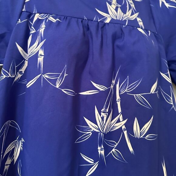 Homemade Hawaiian Mumu size small - narrow at top - beautiful blue - Picture 2 of 6